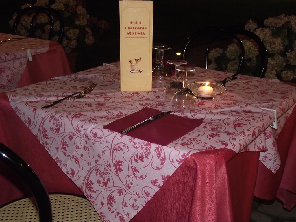 Hotel Ausonia Monte Porzio Extérieur photo