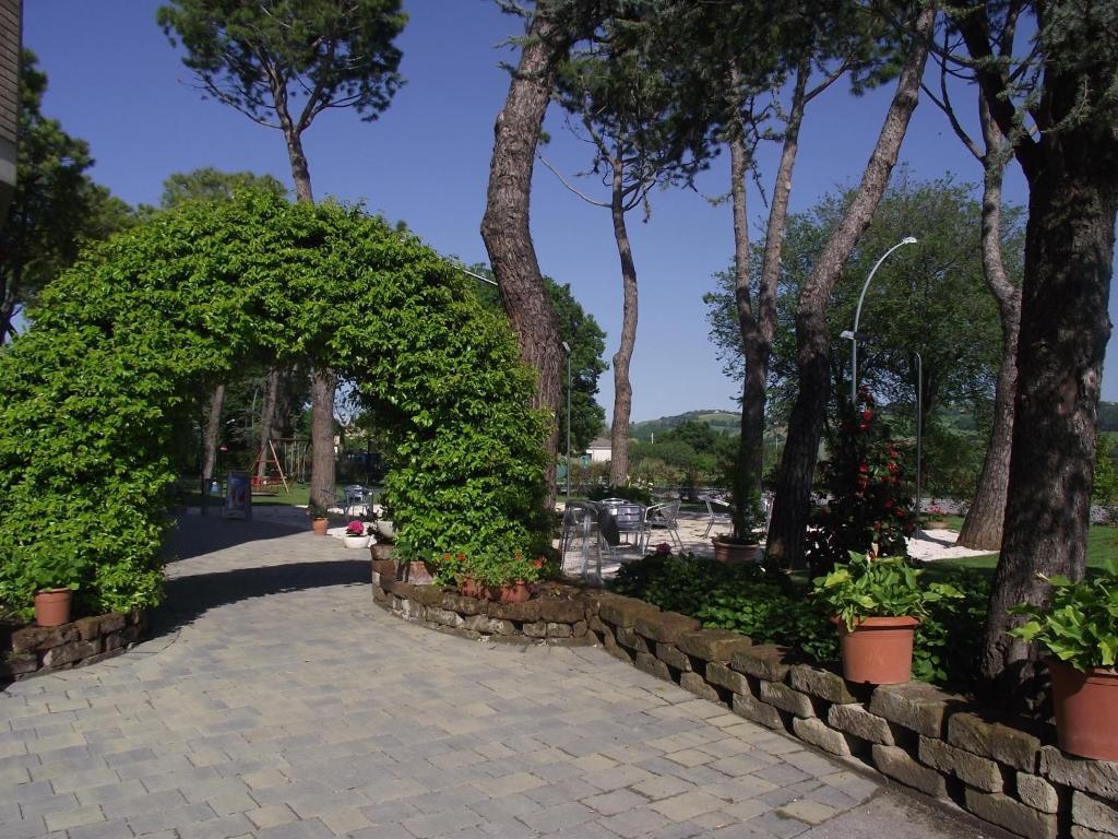 Hotel Ausonia Monte Porzio Extérieur photo