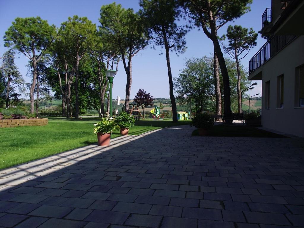 Hotel Ausonia Monte Porzio Extérieur photo